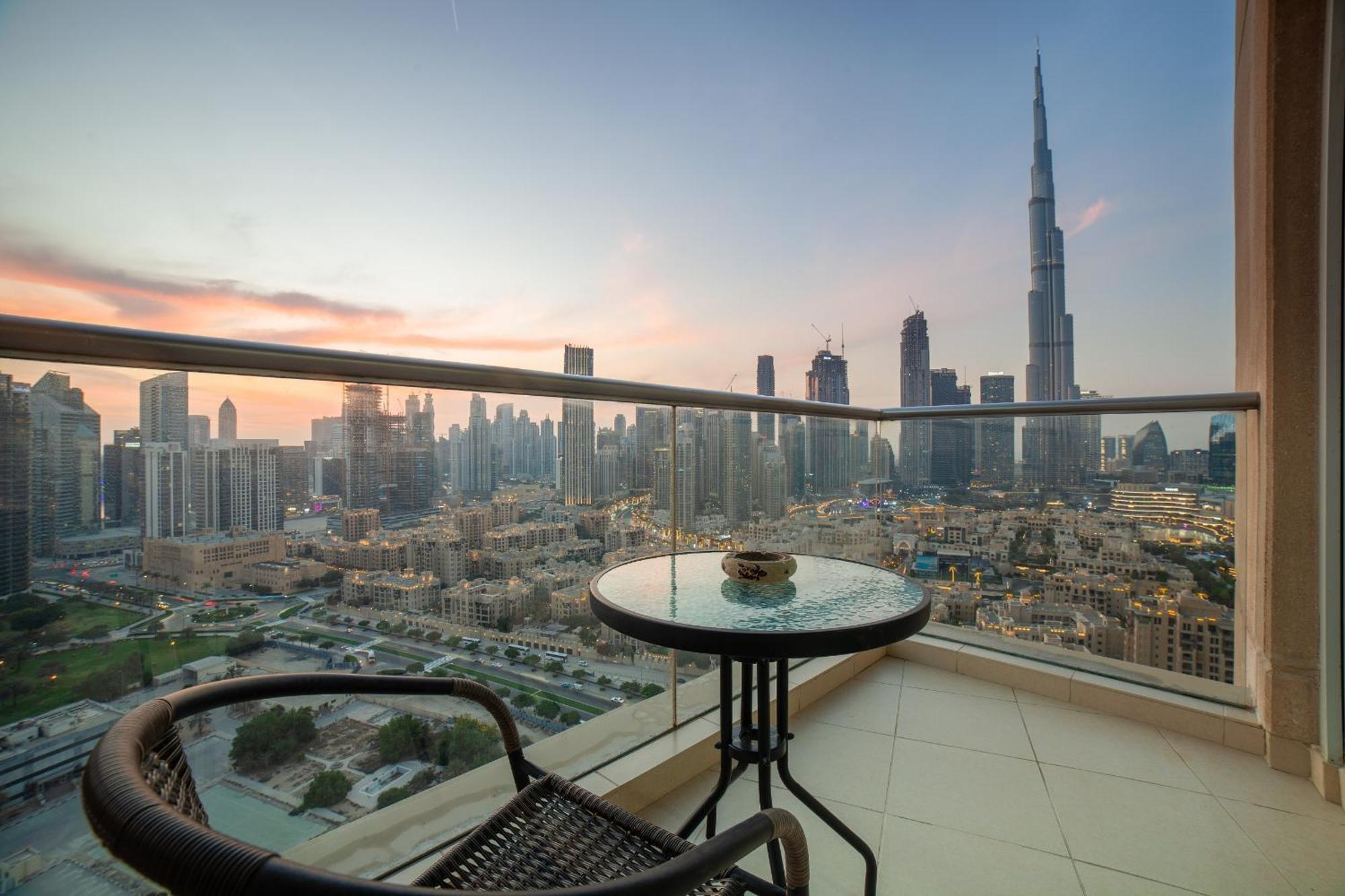 Upgraded Apartment With Stunning Burj Khalifa View Dubai Exterior foto